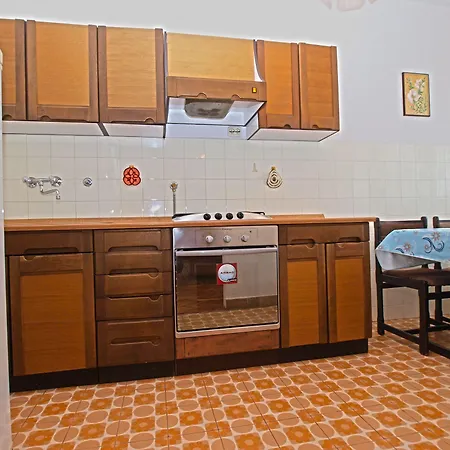 Branko 1348 Appartement *