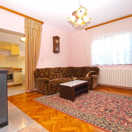 Branko 1348 *