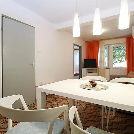 Branko 1348 Lägenhet *