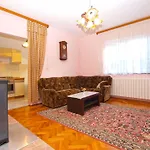 Branko 1348 *