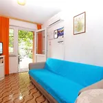 Branko 1348 Appartement *